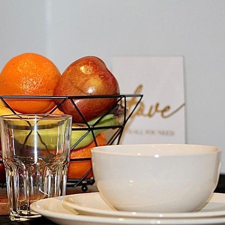 Lovely 3 Bed Spacious Flat Apartment In Central ロンドン エクステリア 写真