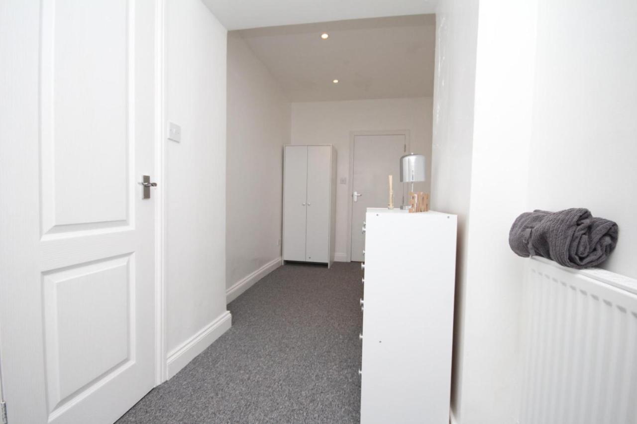 Lovely 3 Bed Spacious Flat Apartment In Central ロンドン エクステリア 写真
